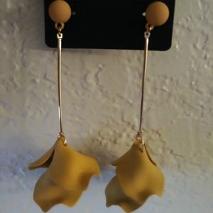Nicole Miller Fashion Earrings